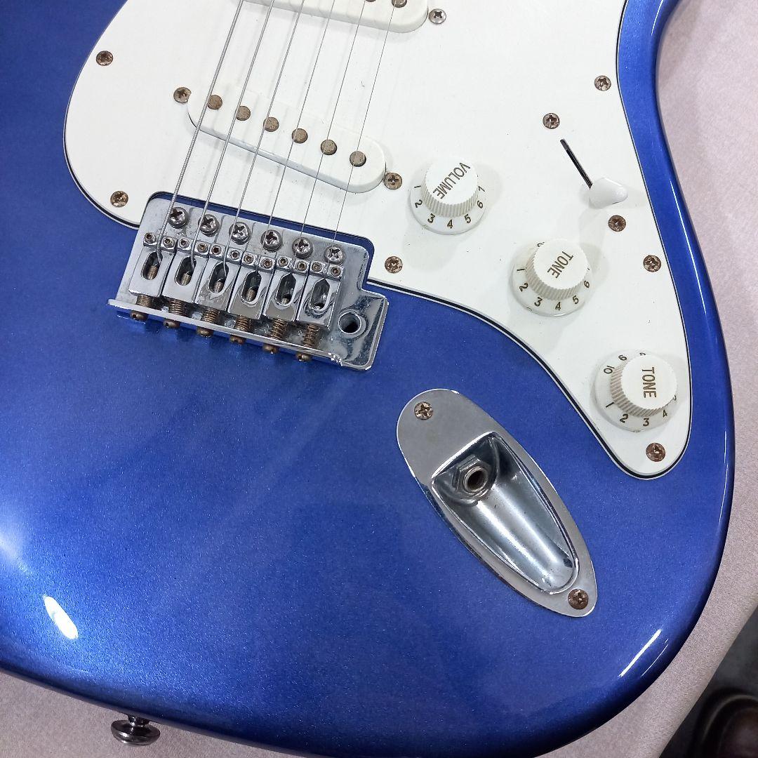 Mavis ストラトキャスター メタリックブルー メイビス