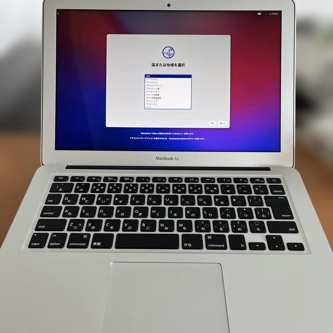 ひ*ろ様 【美品/完動品】MacBook Air 2017 13インチ / 初期