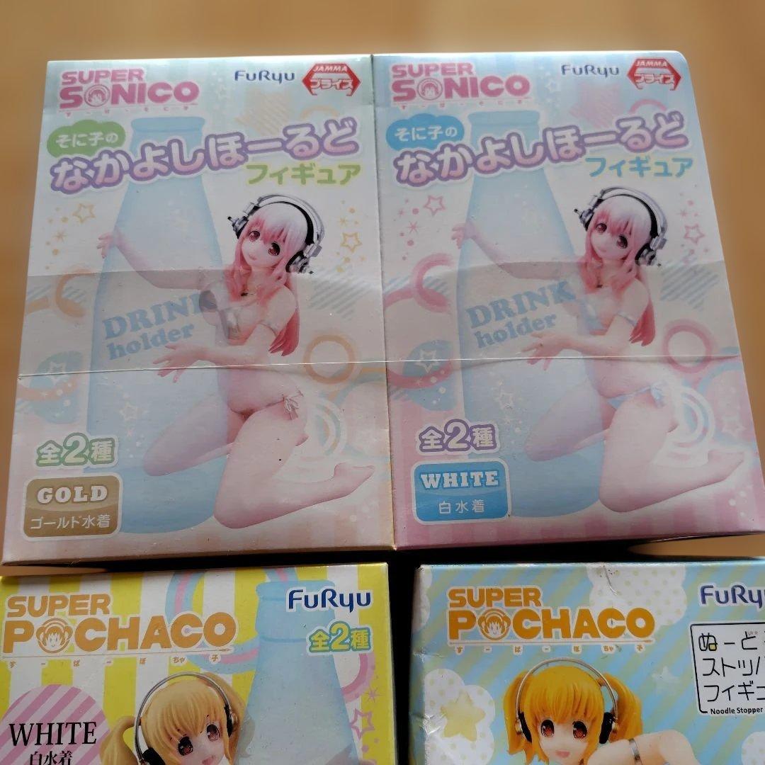 Super Sonico & Pochaco フィギュアセット