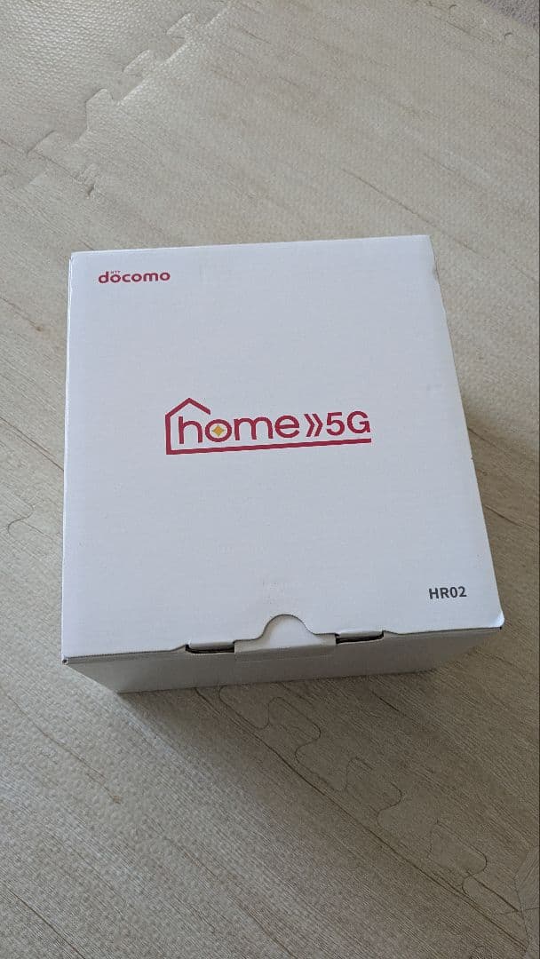 docomo 5G　HR02 付属品完備 【極美品】