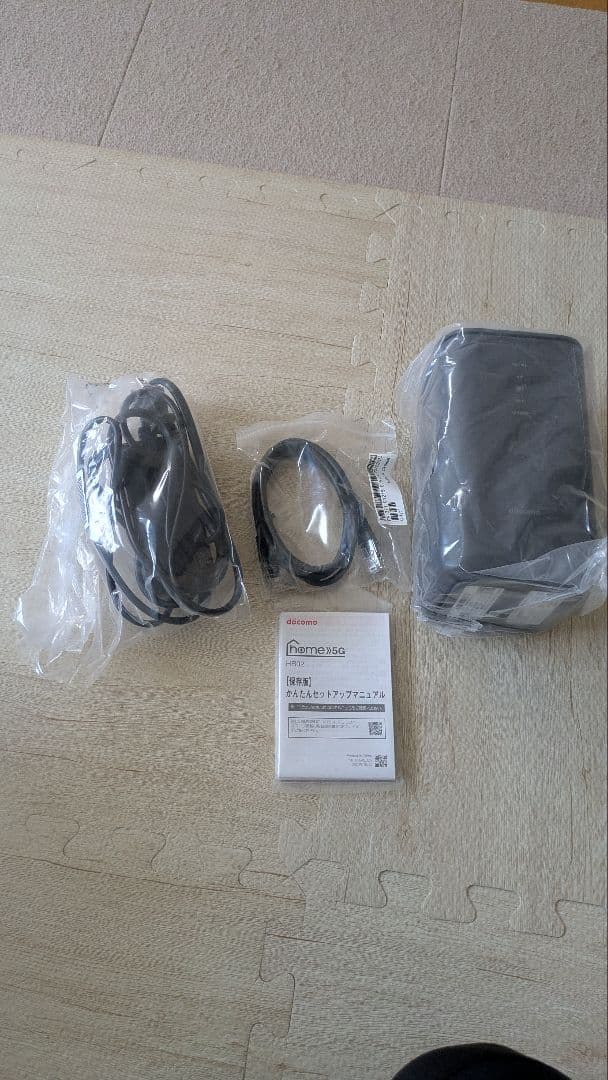 docomo 5G　HR02 付属品完備 【極美品】