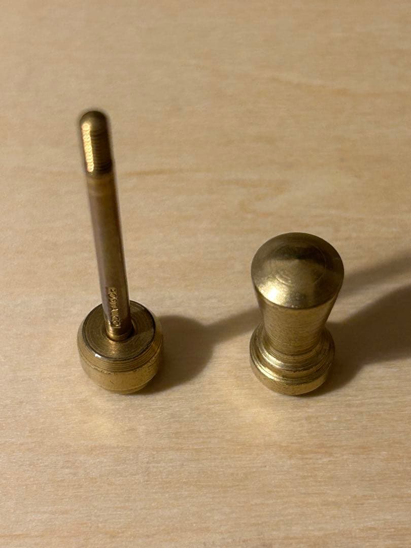 POSTALCO トールトーテムキーホルダー ポスタルコ 真鍮