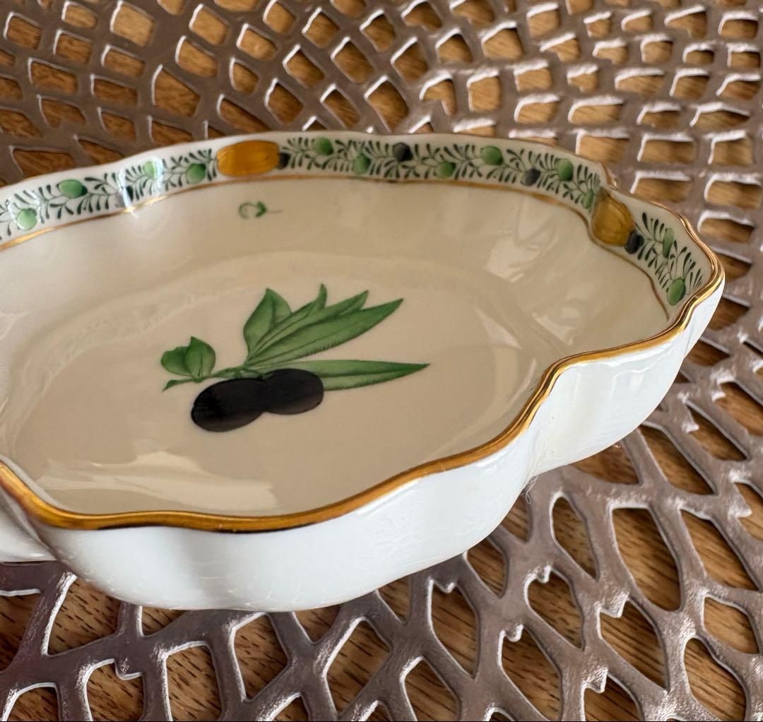 HEREND アピシウスのハーブ