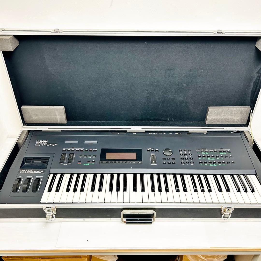 通電確認 希少 ハードケース付き YAMAHA シンセサイザー SY77