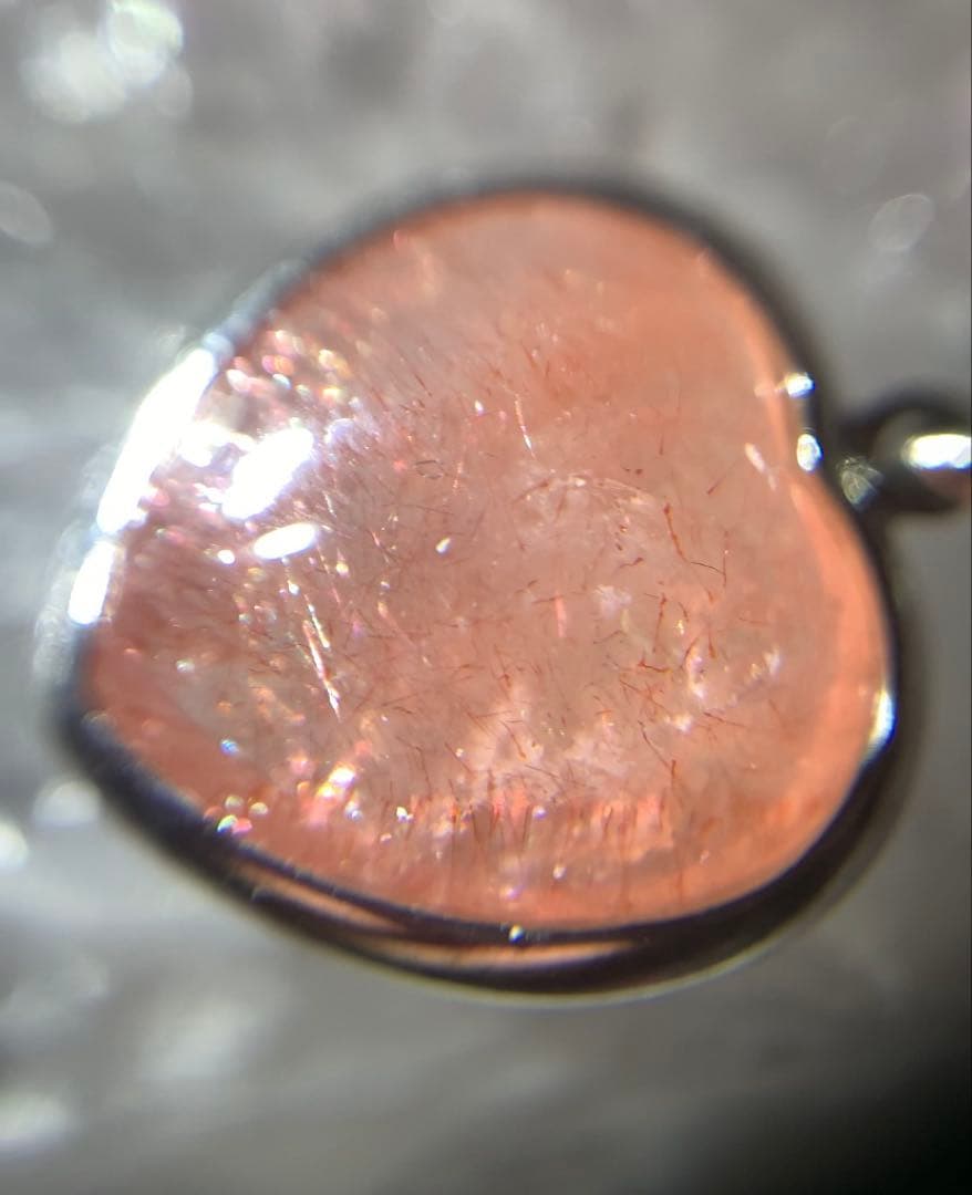 愛のパワー溢れる❣️カザフスタン産ストロベリークォーツ　ハート　ペンダントトップ