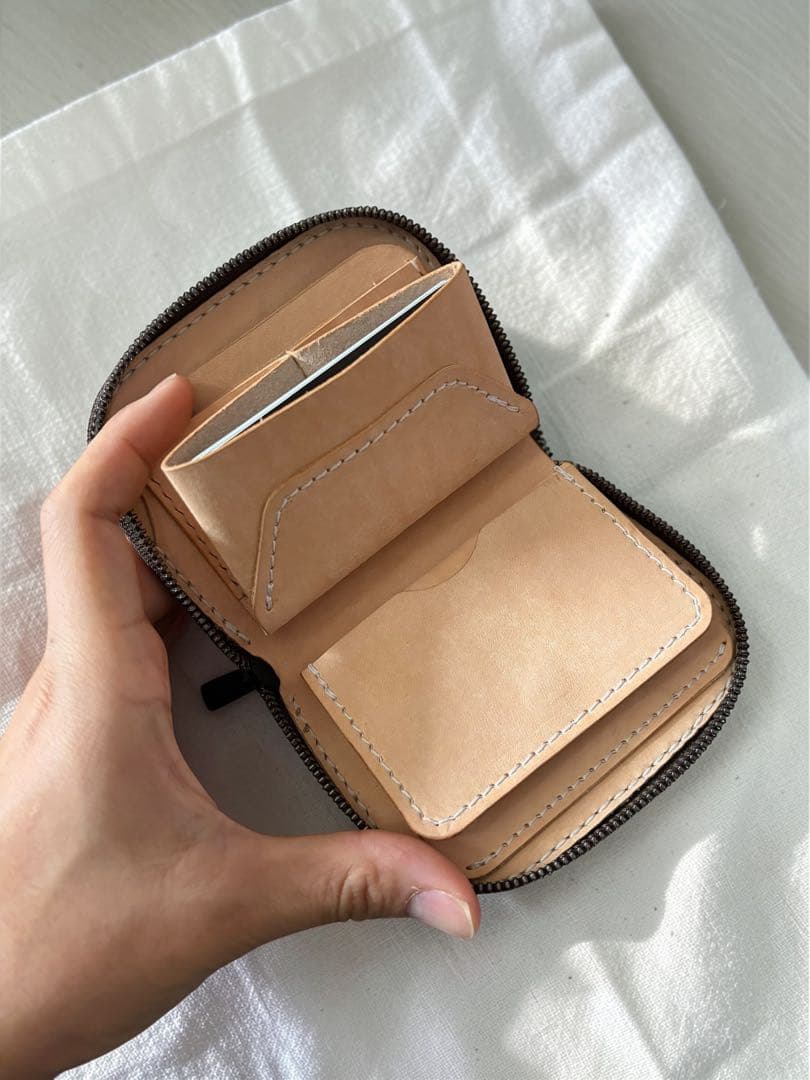 ラウンドファスナーミニウォレット