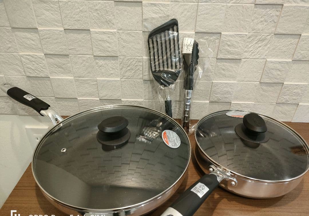 ラ・ベットラ IH対応フライパン 30cm 2点セット　ツール付