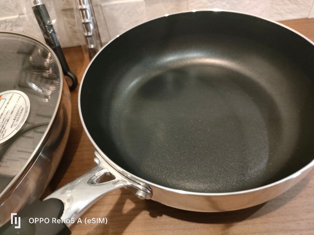 ラ・ベットラ IH対応フライパン 30cm 2点セット　ツール付