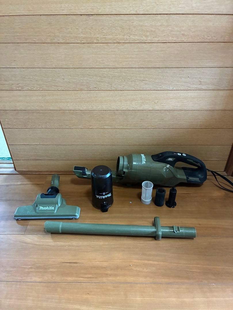 Makita コードレス スティッククリーナー　 18V CL286FD