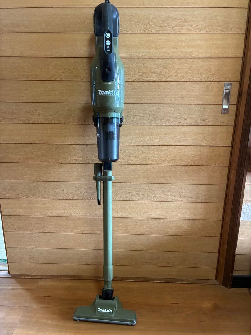 Makita コードレス スティッククリーナー　 18V CL286FD