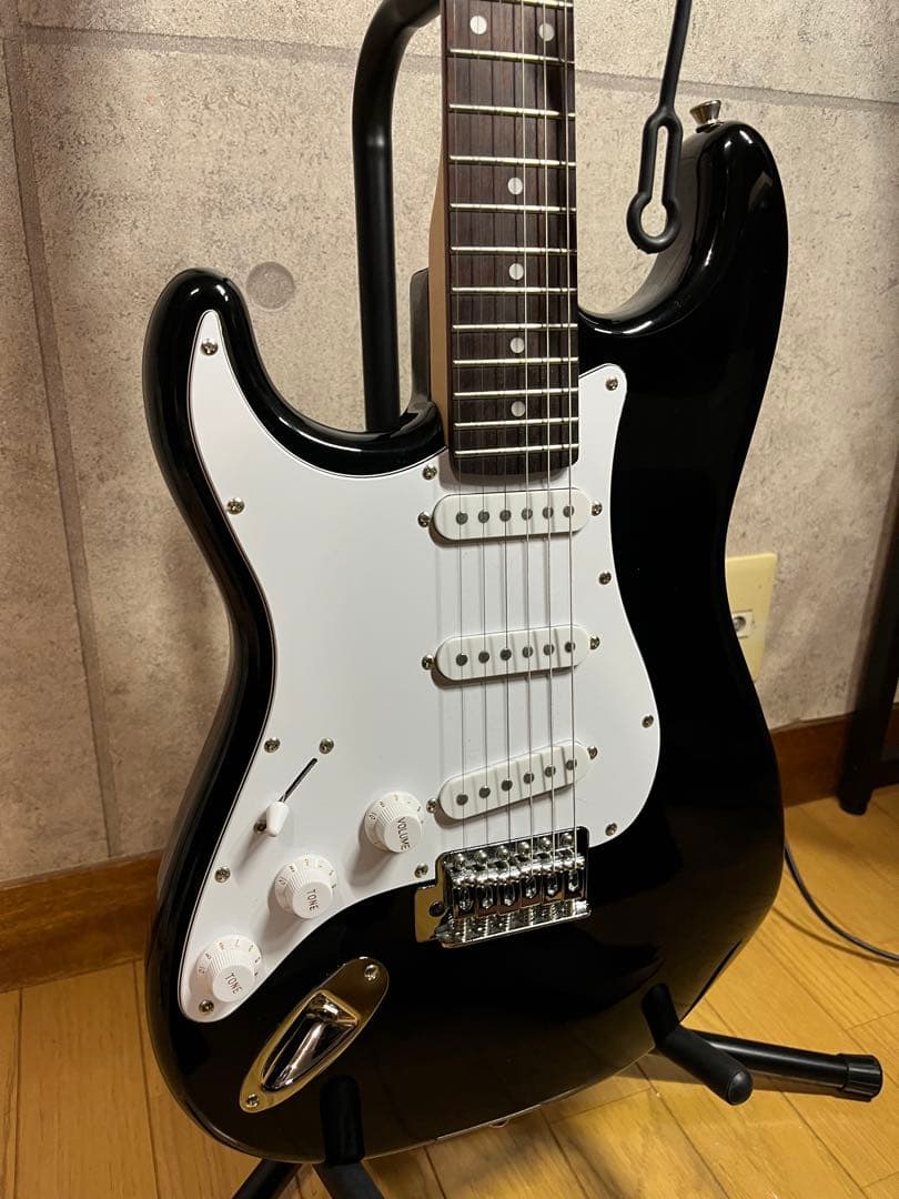 バッカスBacchus エレキギター　レフティ