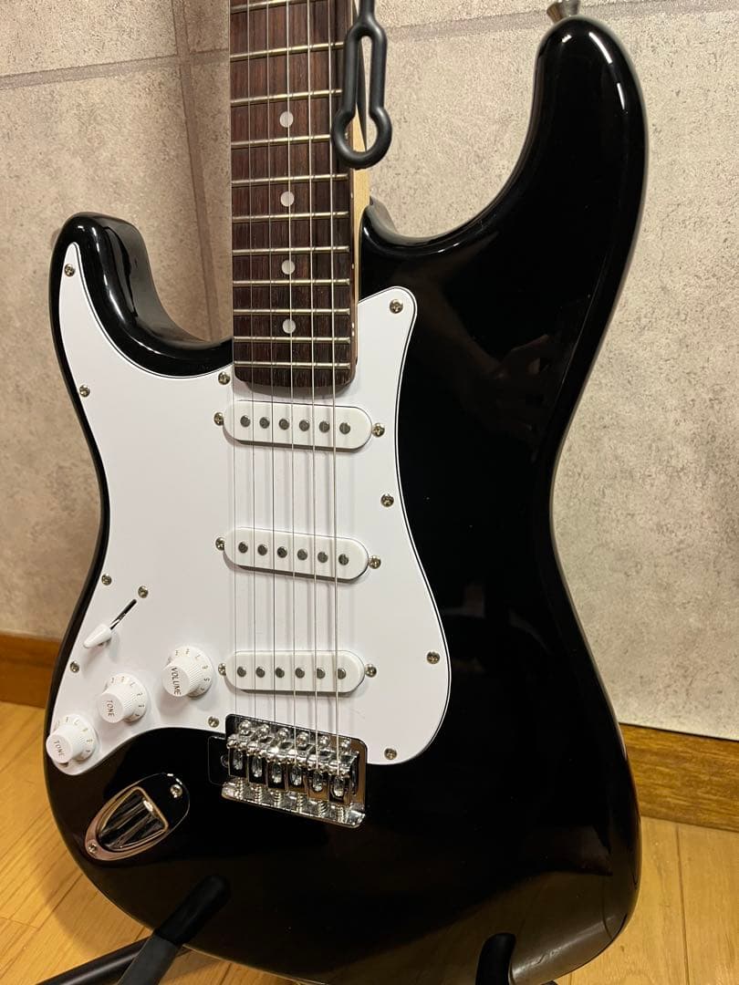 バッカスBacchus エレキギター　レフティ