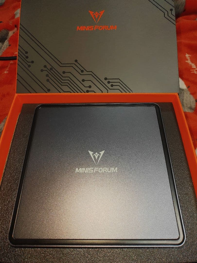 Minisforum UM790 Pro ベアボーン