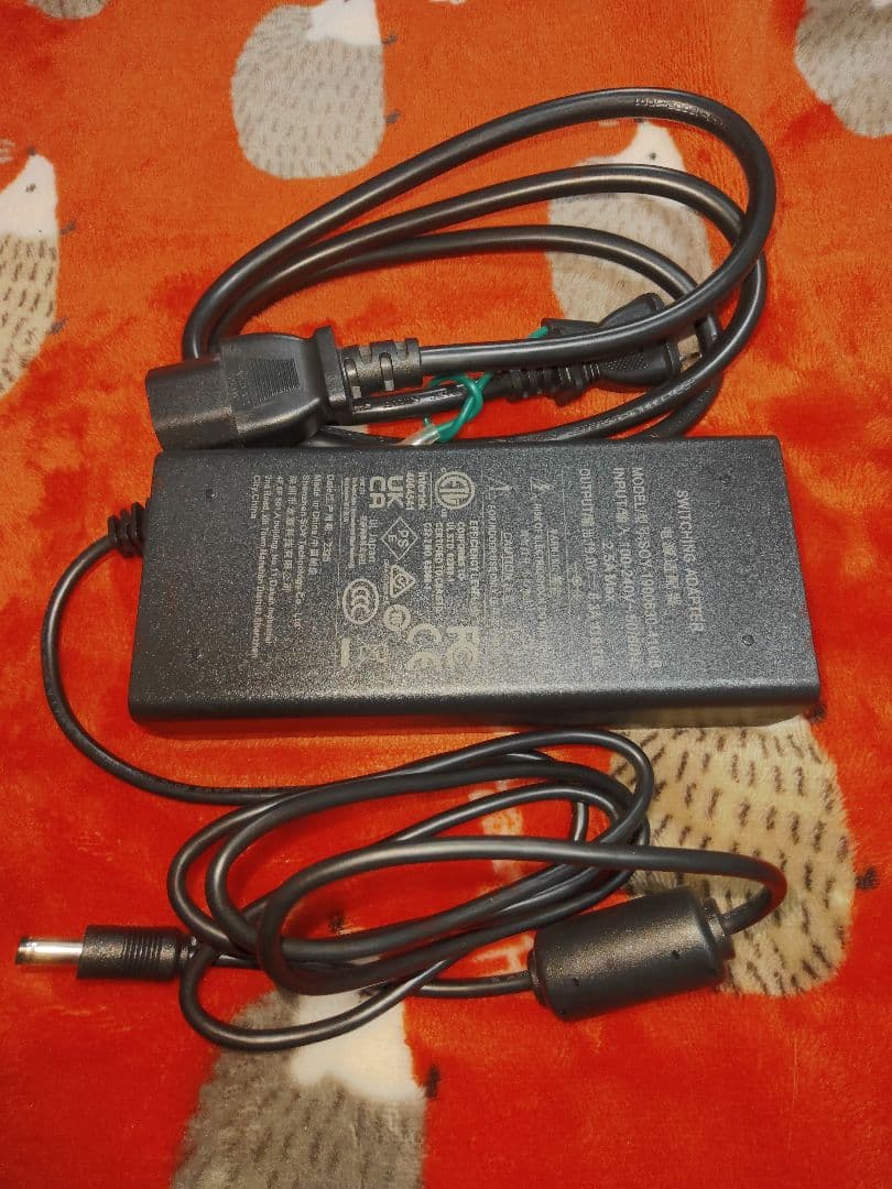 Minisforum UM790 Pro ベアボーン