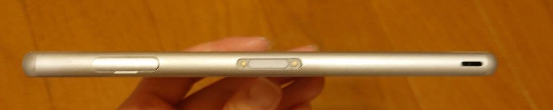 SONY Xperia Z3 ホワイト au 本体 スマホ
