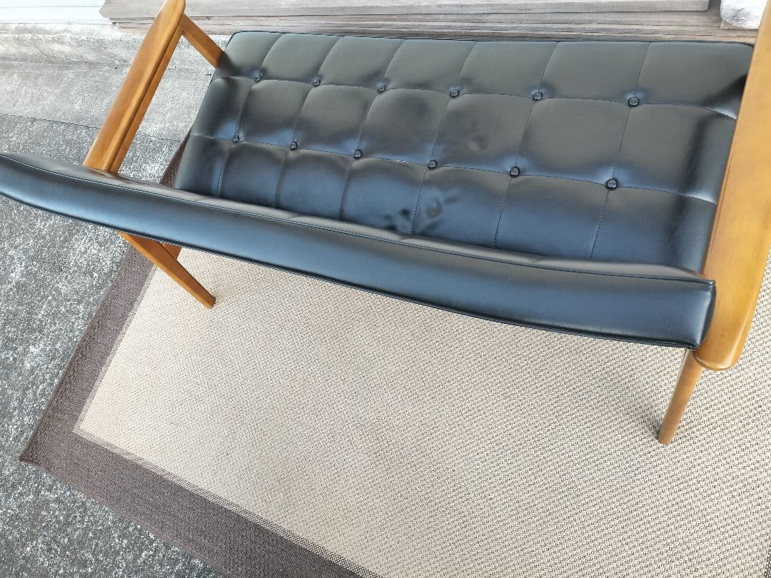 カリモク60 Kチェア 2シーター スタンダード ブラック