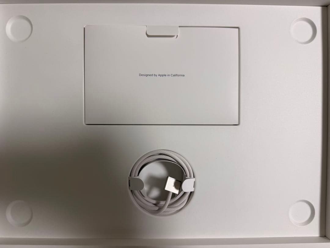 【美品/完品】MacBook Air M3 15インチ 256GB スターライト