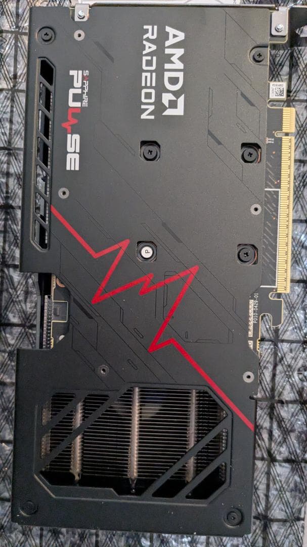 グラフィックボード・グラボ・ビデオカード Sapphire Radeon RX 9060 XT 16GB