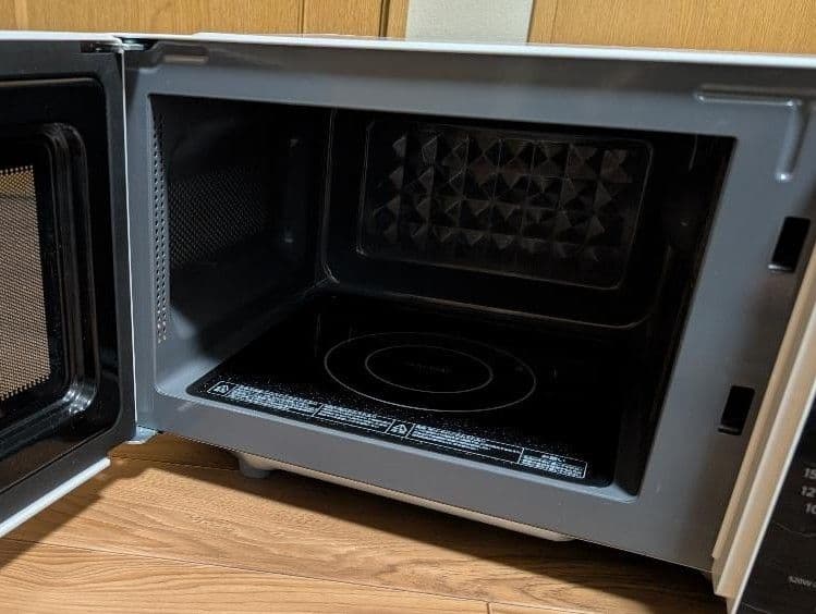 TOSHIBA 東芝電子レンジER-SM17　2019年製