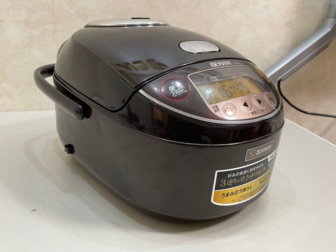 ZOJIRUSHI NP-ZF10 1L 圧力IH炊飯ジャー 2018年製