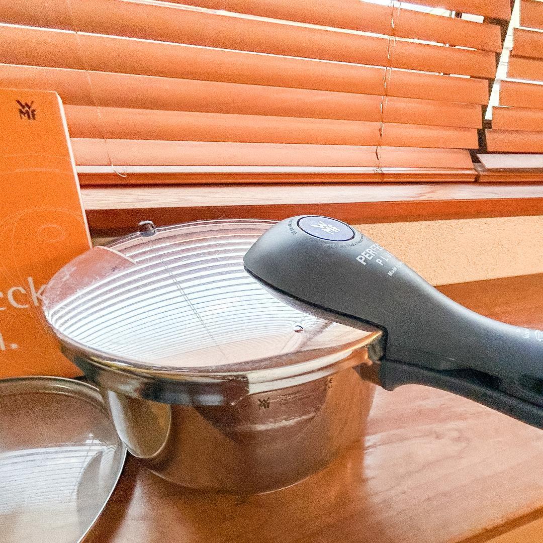 WMF TRANSTHERM 圧力鍋 24cm 料理本＆ガラス蓋付き