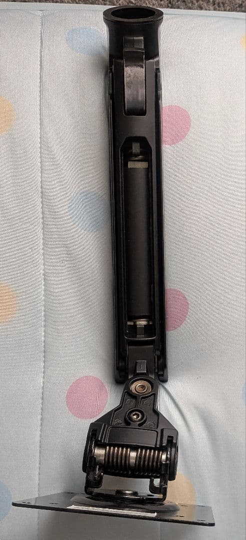 Amazonベーシック モニターアーム エルゴトロンOEM