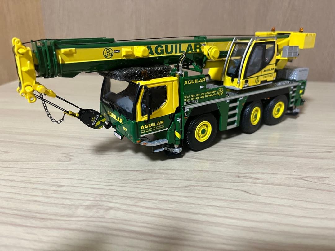 建機 重機 WSI製 リープヘル LMT1050 クレーン 1/50 ミニチュア