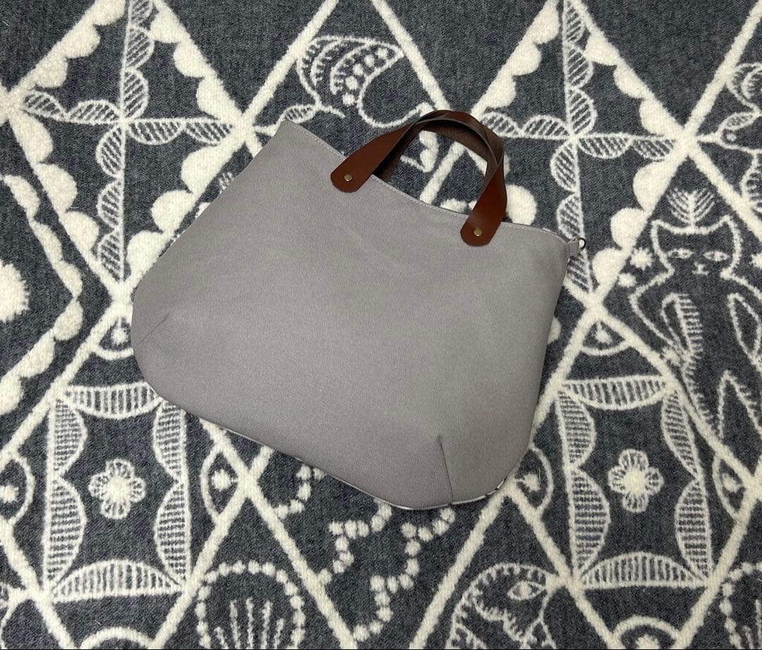 ハンドメイド・ミナペルホネン・新色symphony・ecru・コロりんトート