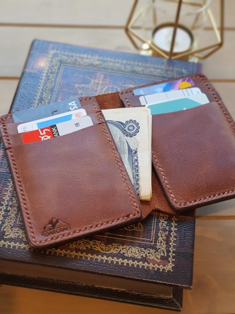 ROARCRAFT Laodikya 紙幣も収納できる　二つ折りカードケース