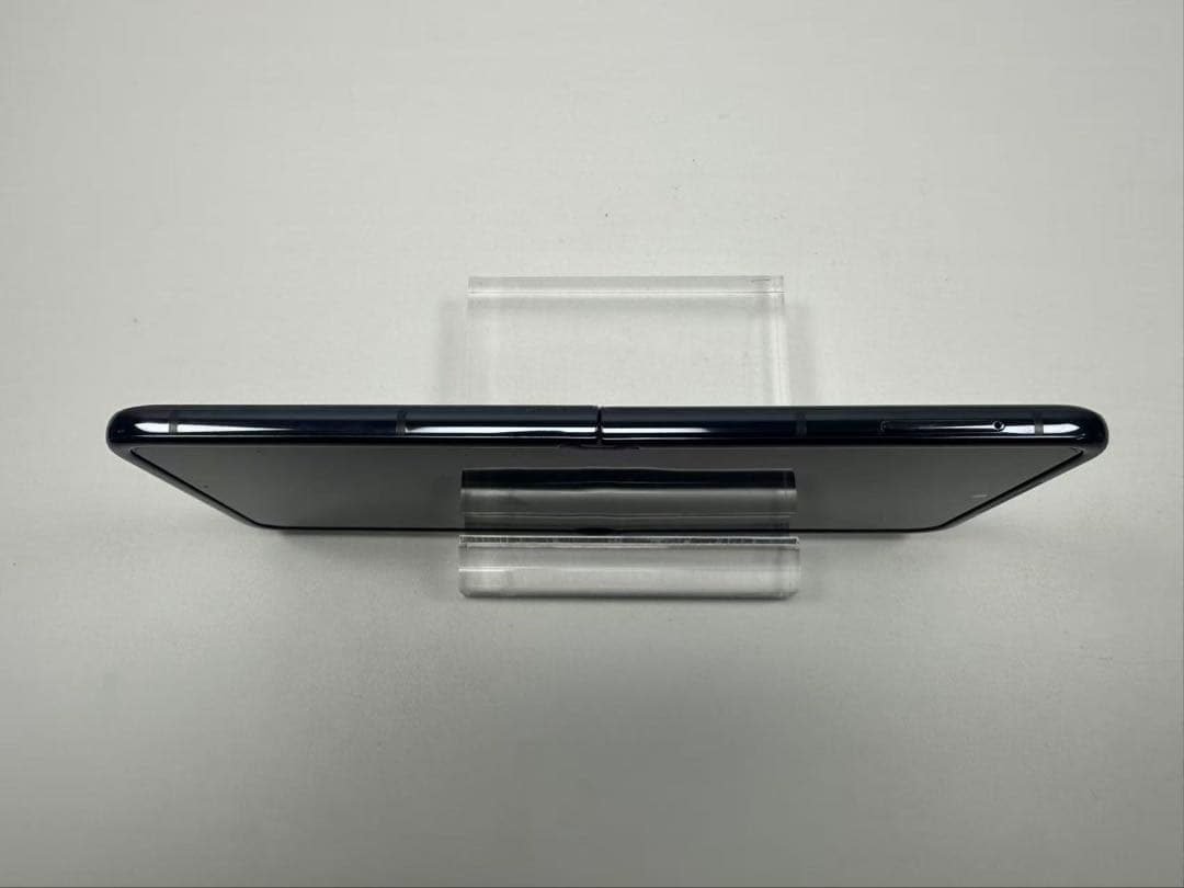 美品 MOTOROLA razr 60 pro 256GB ネイビー アメリカ版