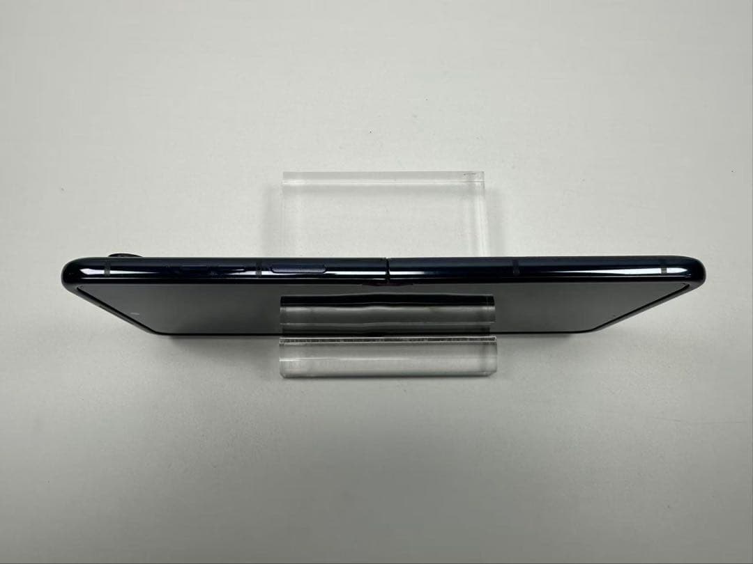 美品 MOTOROLA razr 60 pro 256GB ネイビー アメリカ版