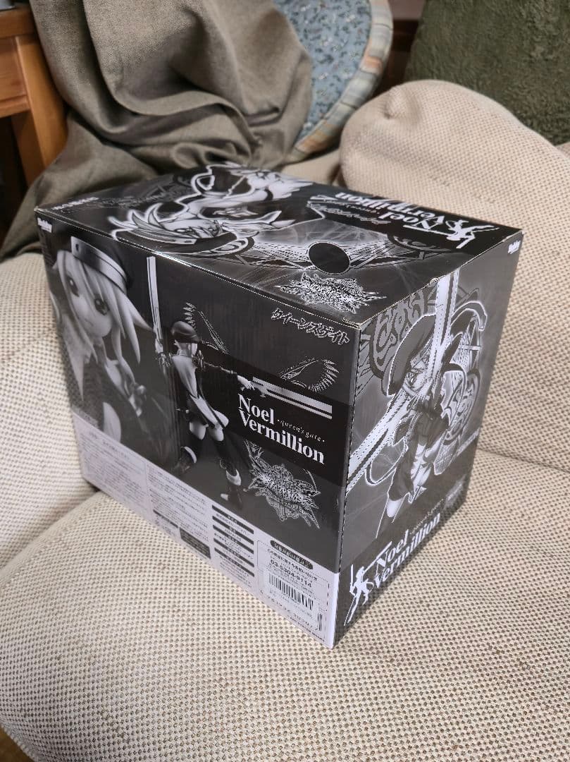 クイーンズゲイト 蒼の継承者 ノエル＝ヴァーミリオン 2PカラーVer.