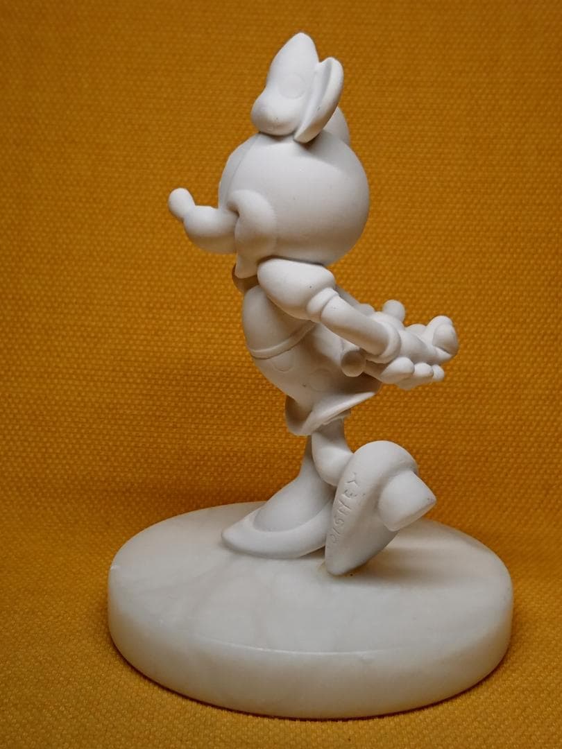【美品】ミニー　陶器　イタリア　置物　インテリア　工芸品　美術品　A2843
