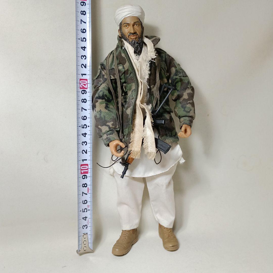 迷彩ジャケット フィギュア アサルトライフル付き モデル ビンラディン