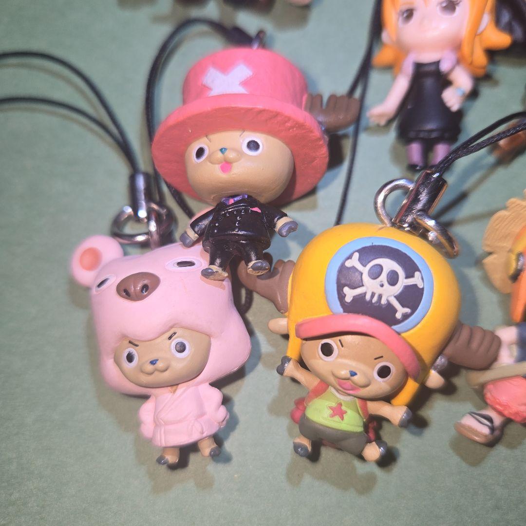 未開封☆ワンピース　ストロングワールド 劇場版ストラップ　前編&後編フルコンプ