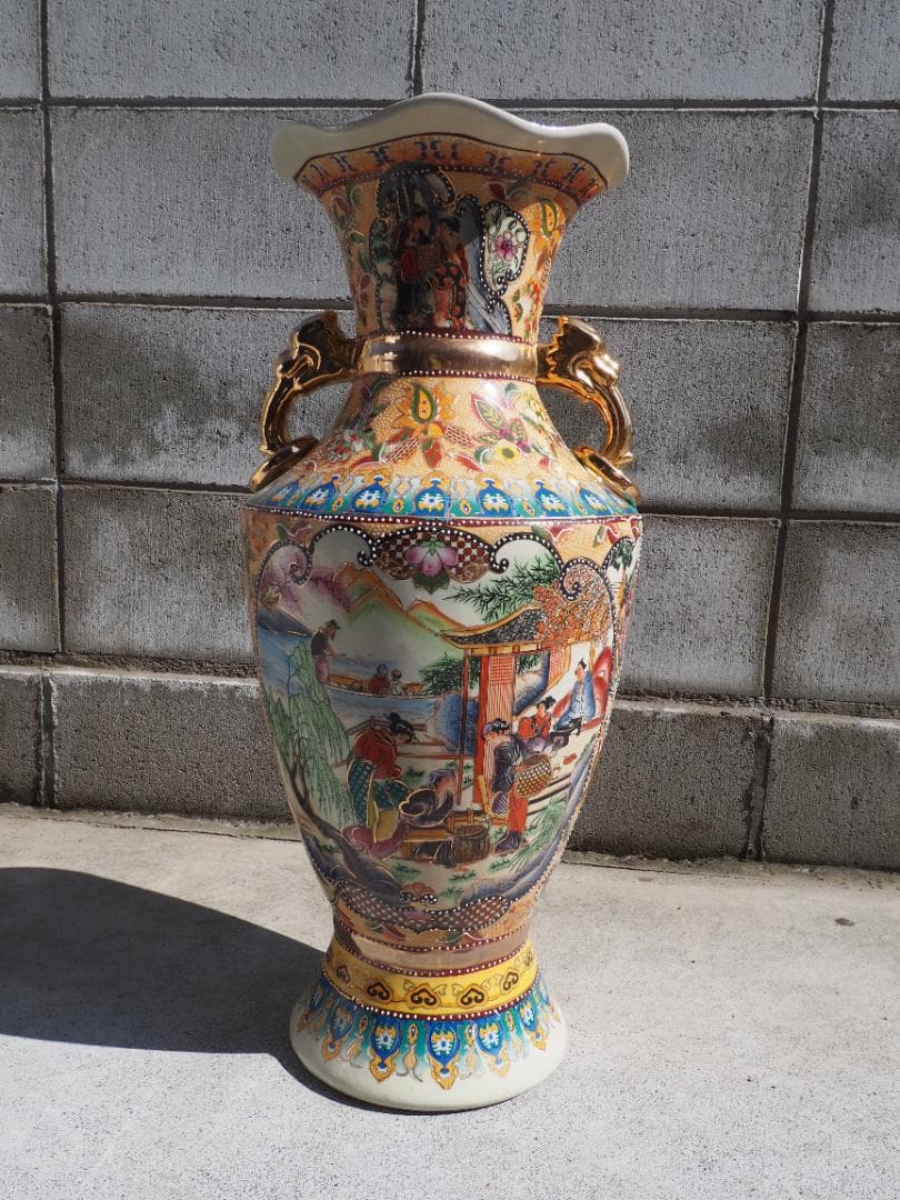 大型花瓶　中国製　日本の風景