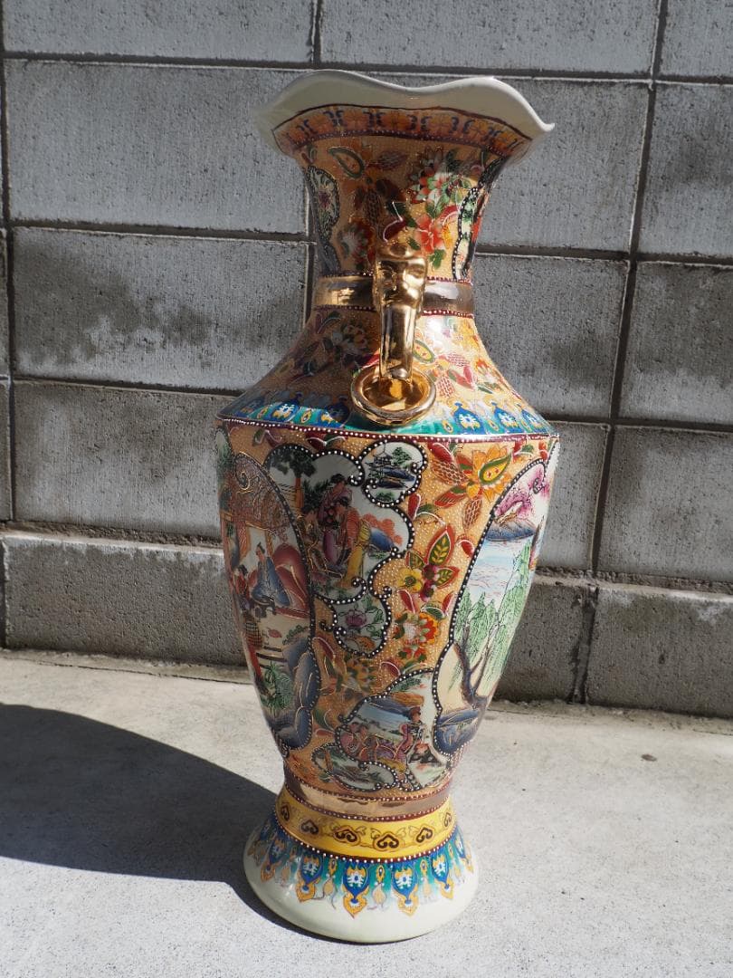 大型花瓶　中国製　日本の風景