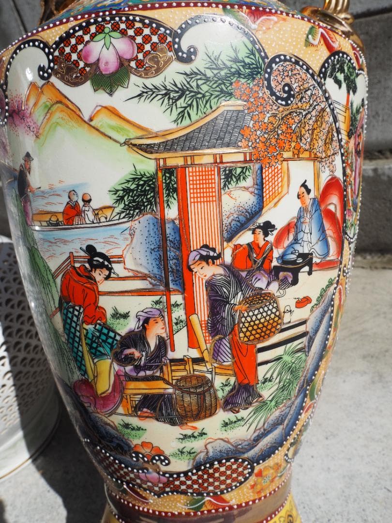 大型花瓶　中国製　日本の風景