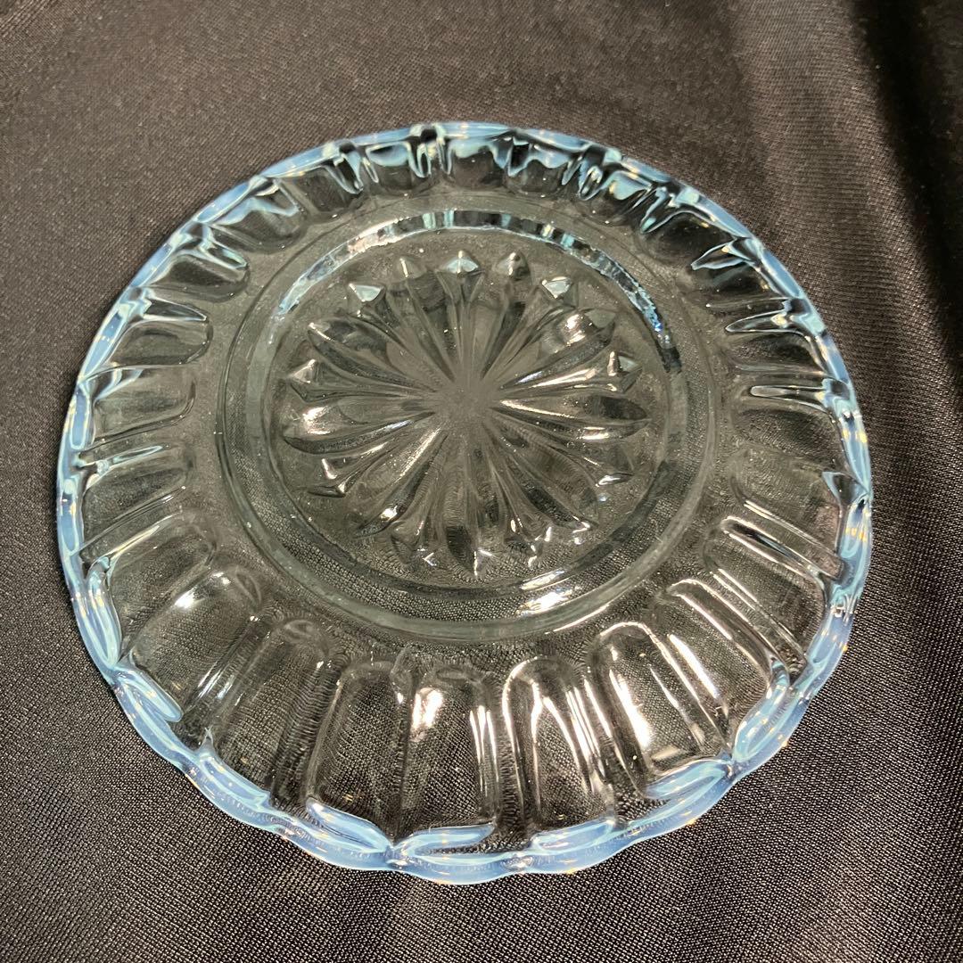 【匿名配送/未使用】ヒロタガラス/廣田硝子/雪の花/乳白ガラス/デザートカップ