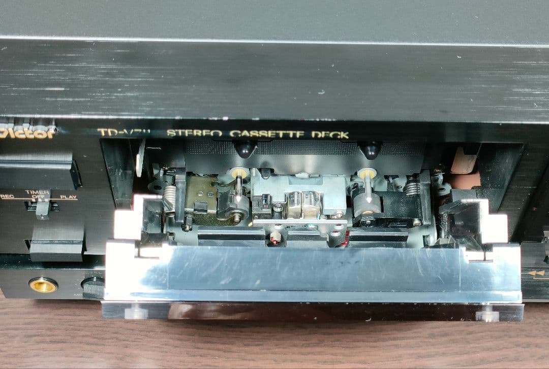 ビクター TD-V711 ３ヘッドカセットデッキ【録音再生良好】③