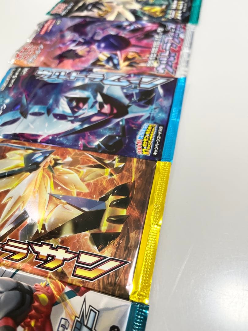 ポケモンカードダークオーダーウルトラサンムーンフォース禁断の光未開封パック