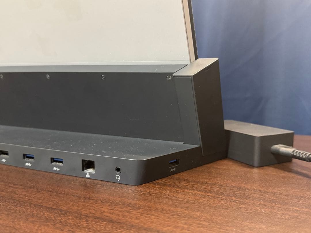 Windowsタブレット本体 Microsoft surface Intel Core i5 4/128GB