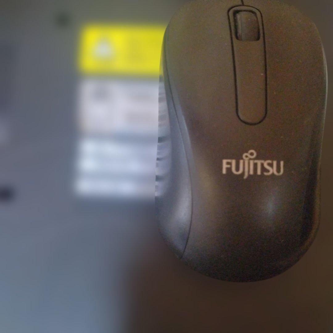 Intel Core i5 ノートPC シルバー