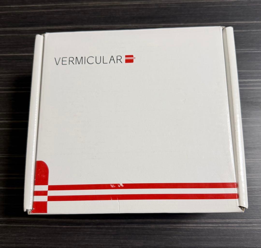 バーミキュラ　BERMICULAR オーブンポットラウンド　18センチ　ブルー