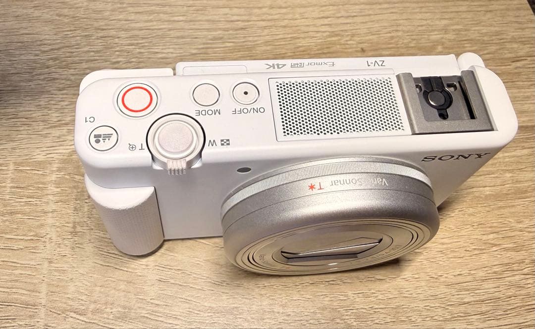 【最終値下げ】SONY ZV-1 ホワイト コンパクトデジカメ＋シューティング