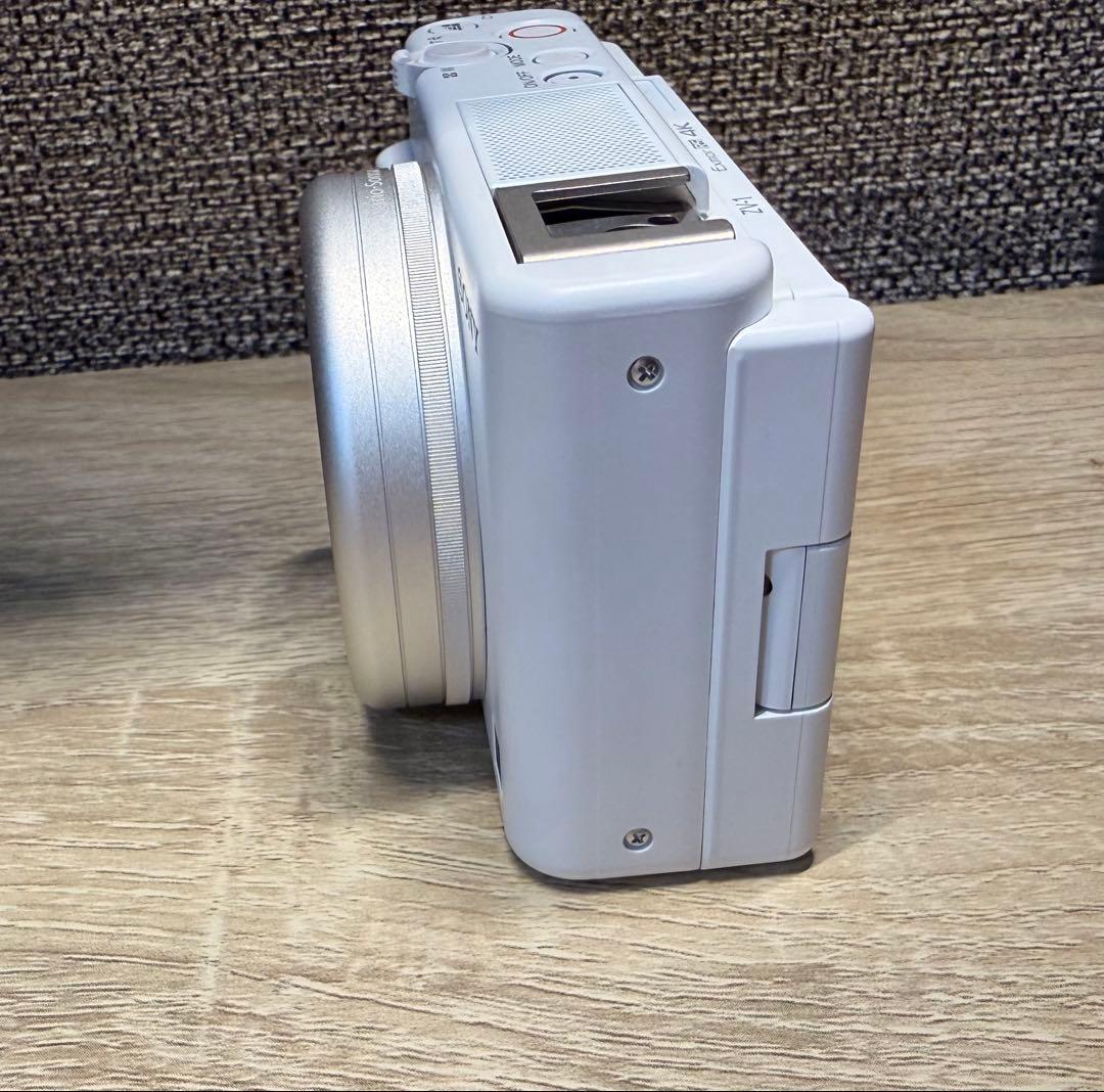 【最終値下げ】SONY ZV-1 ホワイト コンパクトデジカメ＋シューティング