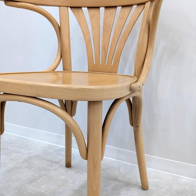 ポーランド製ベントウッドショートアームチェア②
