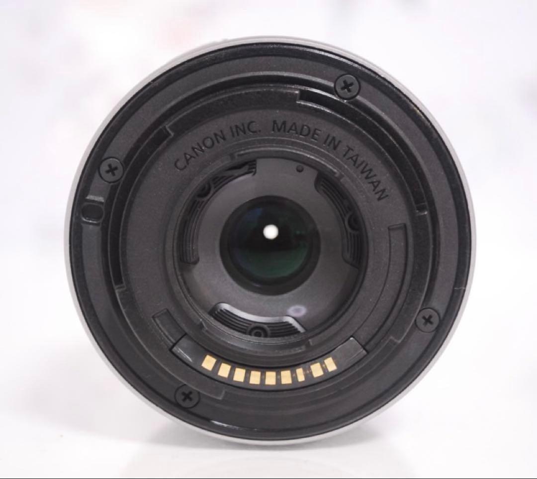 高画質で自撮りもラクラク☆Wi-Fi通信機能付き♪キャノン EOS M100♡