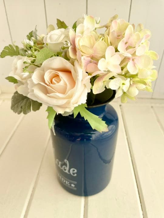 ローズミックスブーケ　ホーロー　花瓶　アーティフィシャルフラワー