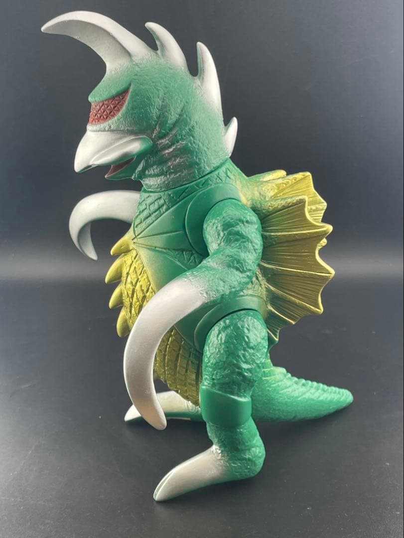 【中古品】 ガイガン 東宝怪獣シリーズ　ブルマァク　ソフビ　タグ付き